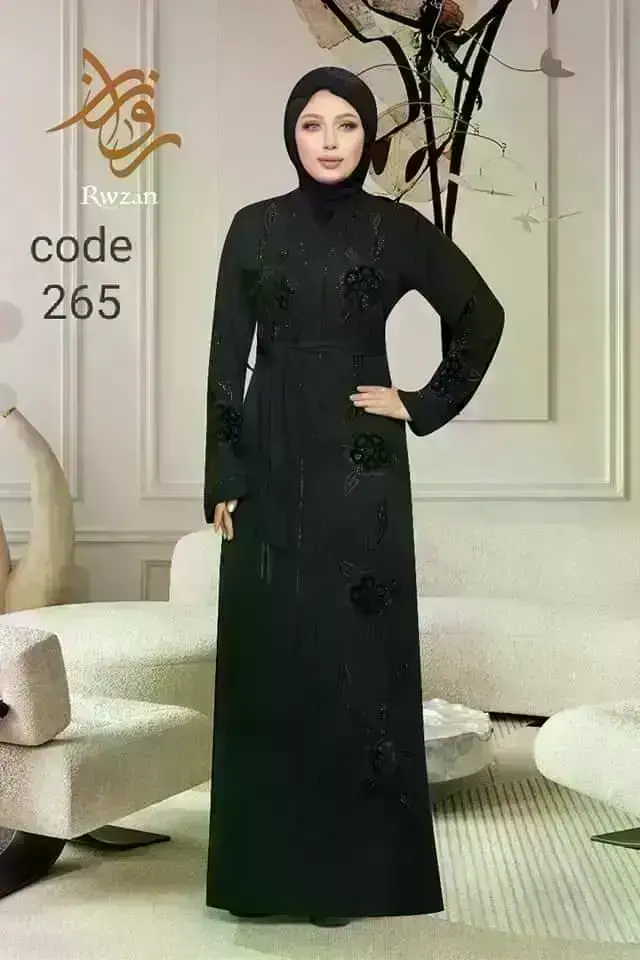 مكتب نجمة المحلة للملابس الجاهزة 2